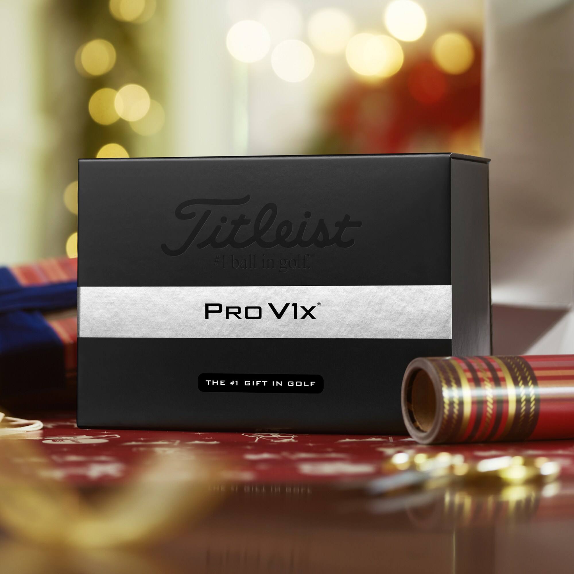 Pro V1x Holiday 2-Dozen Gift Box